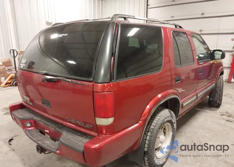 2000 Chevrolet Blazer Lt from USA, damaged, VIN 1GNDT13W1Y2358746